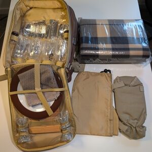 Kitchen Supreme 4-Person Picnic Backpack Set Insulated w/ Blanket & Wine Holder